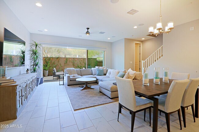 7350 E Vista Bonita Dr in Scottsdale, AZ - Building Photo - Building Photo