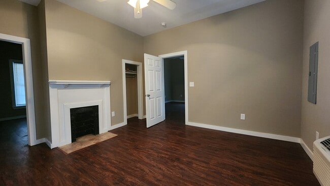 1112 Spring St in Johnson City, TN - Building Photo - Building Photo