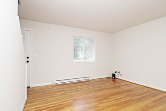 217 Stribling Ave in Charlottesville, VA - Building Photo - Building Photo