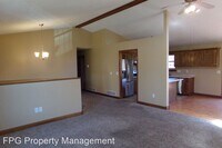 173 Skyline Dr photo'