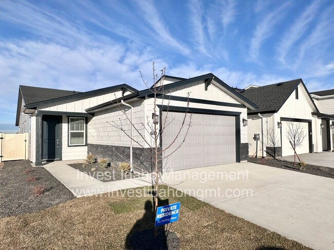 6110 W Fireline St in Meridian, ID - Building Photo - Building Photo