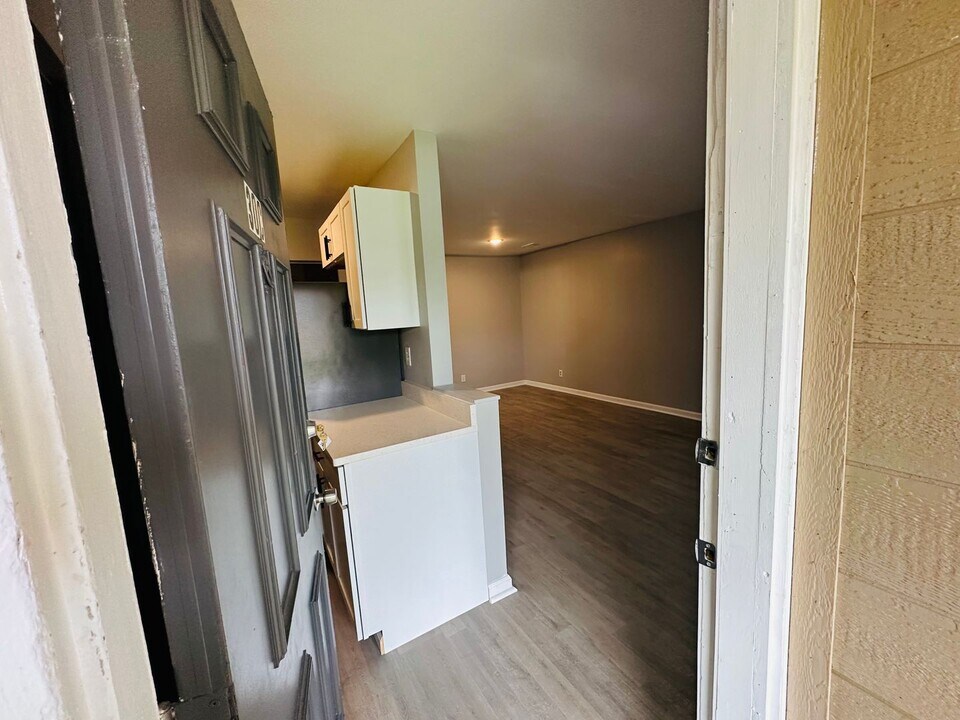 8940 Brigadier Dr in Lawrence, IN - Building Photo