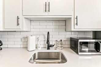 1666 Detroit St in Denver, CO - Building Photo - Building Photo