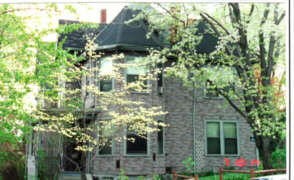 11 Walnut Ave in Cambridge, MA - Foto de edificio - Building Photo