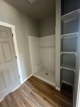 340 E St, Unit #3 in David City, NE - Building Photo - Building Photo