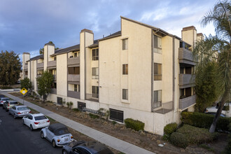 Terramar Apartments in Winnetka, CA - Building Photo - Building Photo