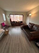 56 Hillside Dr in Willits, CA - Building Photo - Building Photo