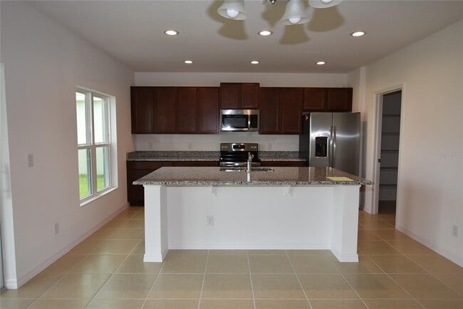9365 St Therese St. in Groveland, FL - Building Photo - Building Photo