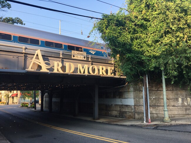 The Hamlet in Ardmore, PA - Building Photo - Building Photo