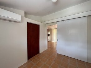 2153 Atherton Rd in Honolulu, HI - Foto de edificio - Building Photo