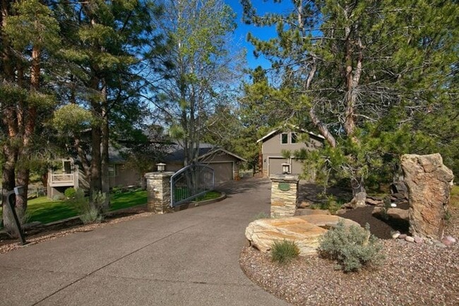 property at 69877 Meadow View Rd