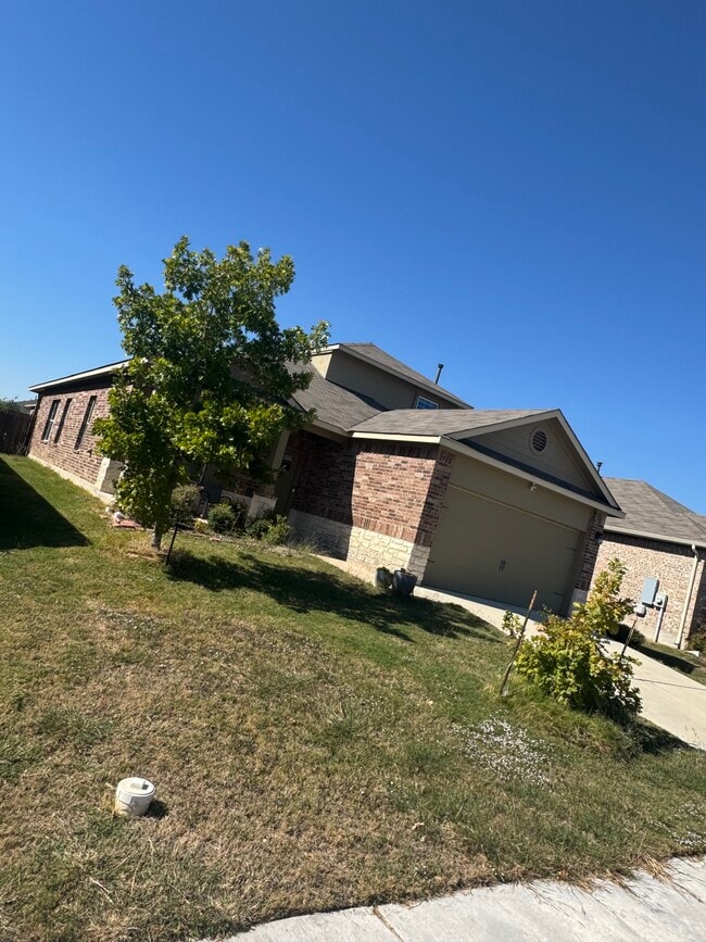 1515 Autumn Sage Way in Round Rock, TX - Building Photo - Building Photo