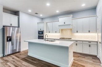 2121 Eastus Ln in Aledo, TX - Building Photo - Building Photo