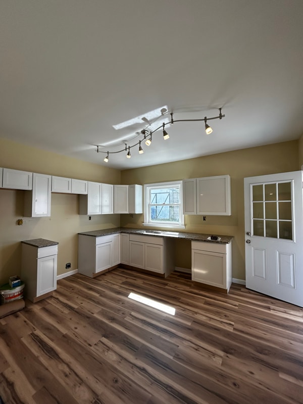 49 Fallbrook St in Carbondale, PA - Building Photo - Building Photo