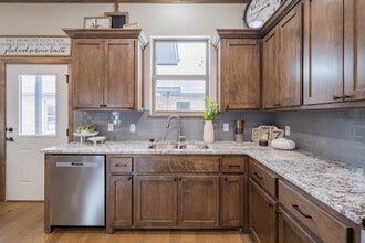 Belmont Cove North in Oklahoma City, OK - Foto de edificio - Interior Photo