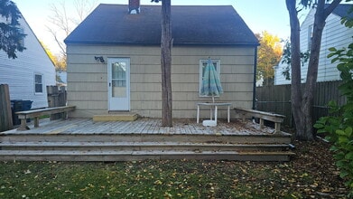 3901 Herrick St in Flint, MI - Building Photo - Building Photo