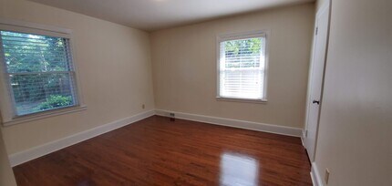 2019 Kenilworth Ave in Charlotte, NC - Building Photo - Building Photo