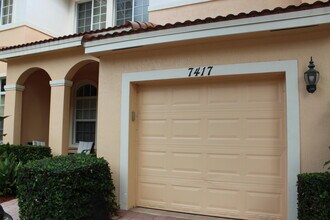7417 Brielle Dr in Boynton Beach, FL - Building Photo - Building Photo