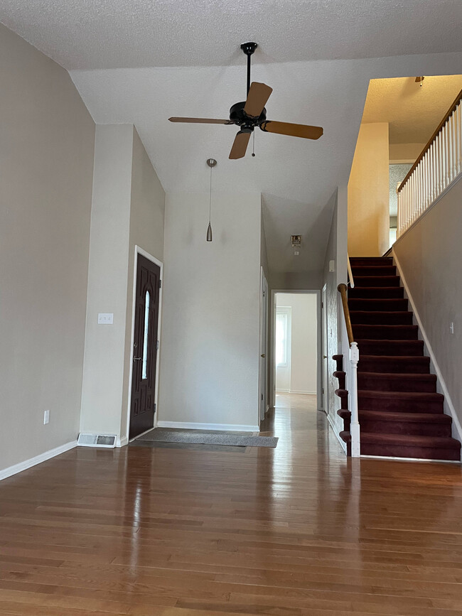 property at 13 Wilan Ln
