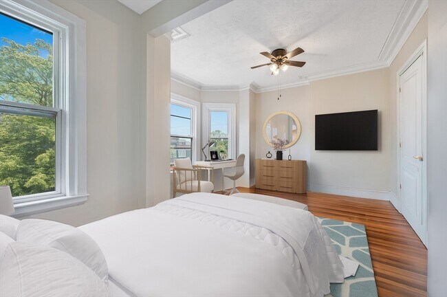 805 E 4th St in Boston, MA - Building Photo - Building Photo