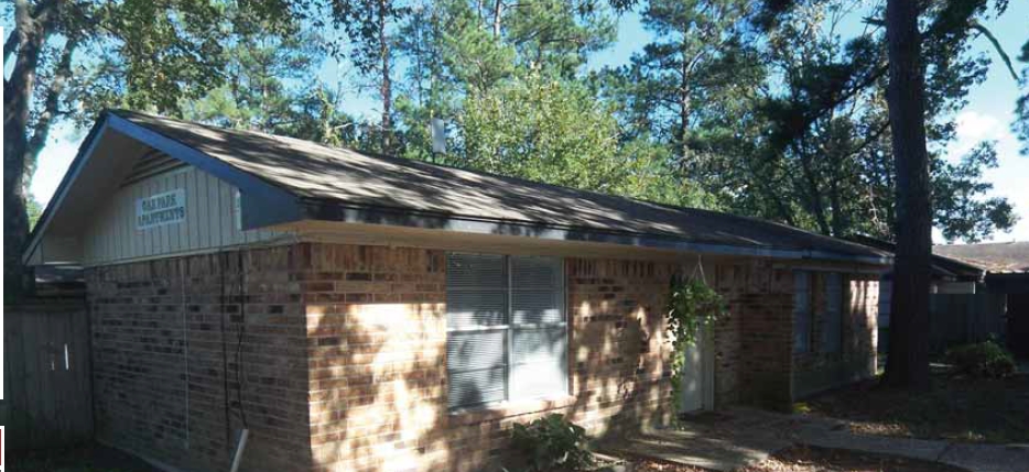 Oak Park Apartments in New Waverly, TX - Foto de edificio