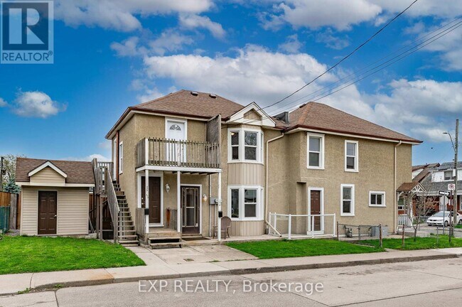 128-128 Britannia Ave in Hamilton, ON - Building Photo - Building Photo
