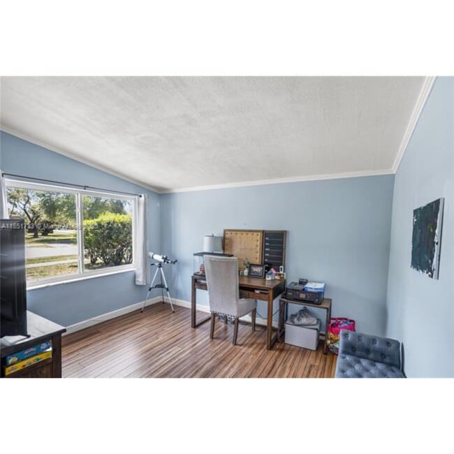 19310 Christmas Rd in Cutler Bay, FL - Building Photo - Building Photo