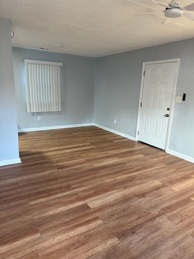201 Canterbury St in Simpsonville, SC - Building Photo - Building Photo