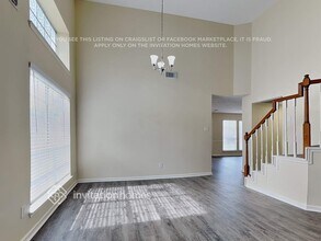 13319 Lynnville Dr in Houston, TX - Building Photo - Building Photo