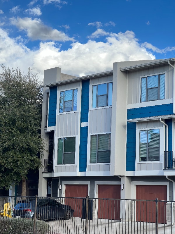 property at 1500 Lorraine Loop