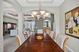 8 Collinson Ct in Palm Coast, FL - Foto de edificio - Building Photo