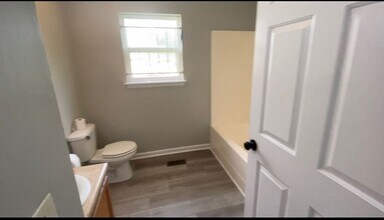 403 Elm St NW in Atlanta, GA - Building Photo - Building Photo