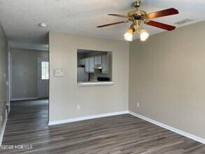117 Mesa Ln in Jacksonville, NC - Building Photo - Building Photo