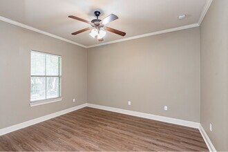 828 Meadow Bend Dr in Baton Rouge, LA - Building Photo - Building Photo
