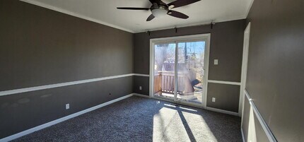 956 Altavia Dr in Hazelwood, MO - Building Photo - Building Photo