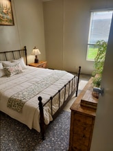 775 Steele Rd in Alvin, TX - Building Photo - Building Photo