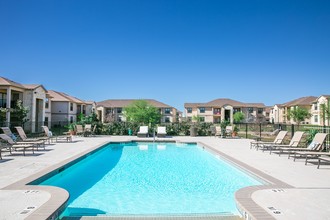 The Reserve at Lone Oak in San Antonio, TX - Building Photo - Building Photo