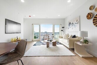 620 Palisade Ave in Jersey City, NJ - Building Photo - Building Photo