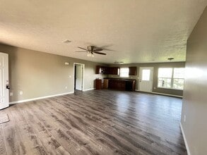 672 Privet Dr in Dandridge, TN - Building Photo - Building Photo