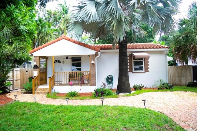 property at 513 SW 13th St