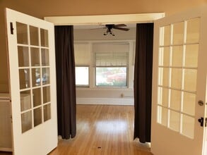 415 5th Ave SE, Unit Lower in Minneapolis, MN - Building Photo - Building Photo