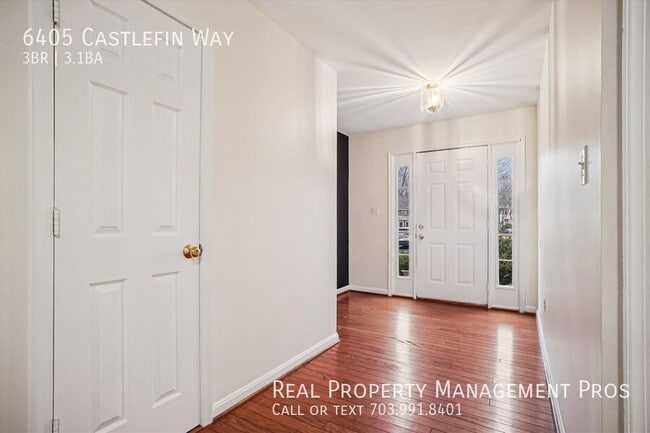 6405 Castlefin Way in Alexandria, VA - Building Photo - Building Photo