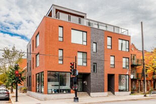 2400 Du Centre Rue in Montréal, QC - Building Photo
