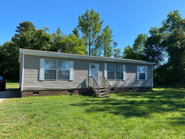 property at 1081 Townsend Rd