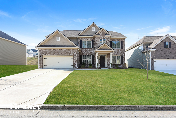 451 Victoria Heights Dr. in Dallas, GA - Building Photo