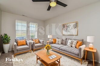 6255 Sorpresa Ln in Colorado Springs, CO - Foto de edificio - Building Photo