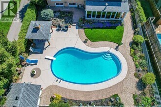 280 Main St W in Grimsby, ON - Building Photo - Building Photo