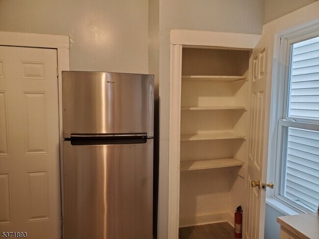 216 Park Ave in East Orange, NJ - Building Photo - Building Photo