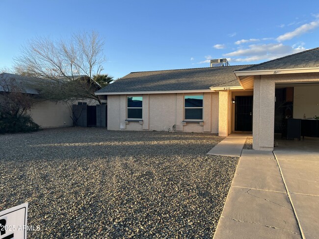 420 W Monona Dr in Phoenix, AZ - Building Photo - Building Photo