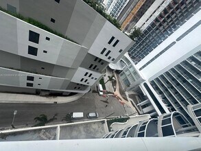 601 NE 23rd St, Unit 901 in Miami, FL - Building Photo - Building Photo